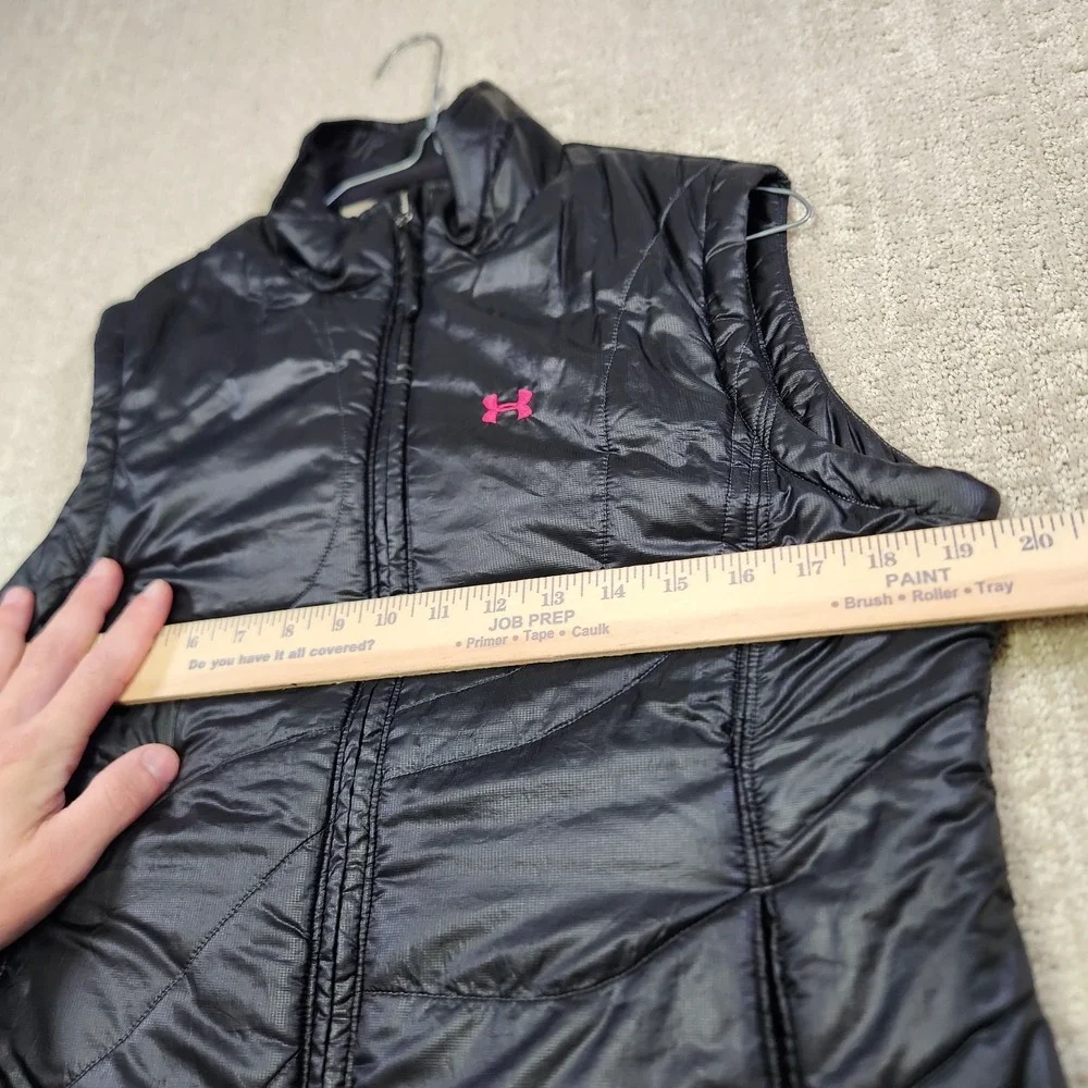 Under‎ Armour Puffer Vest Women Medium Black Quilted Full Zip Water Resistant